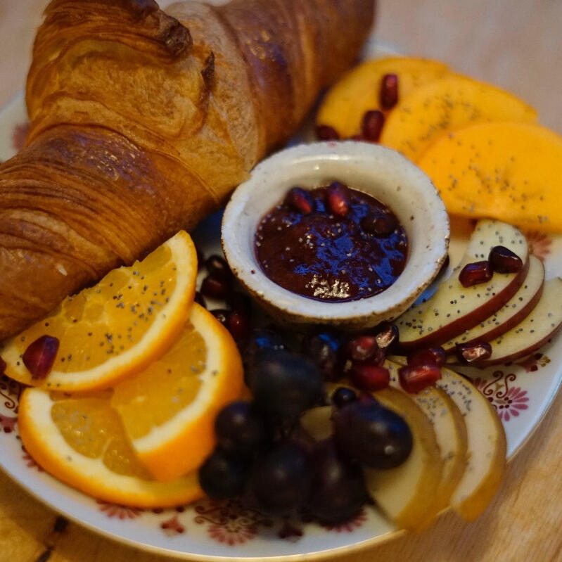 croisant breakfast